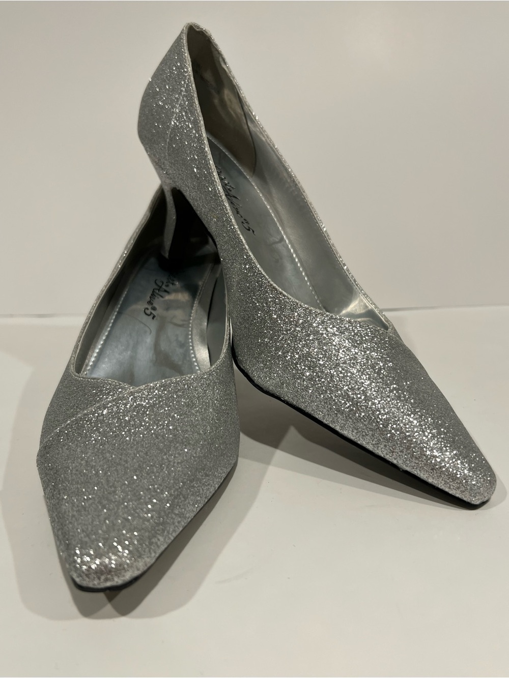Easy Street Silver Glitter Pointed-Toe Heels